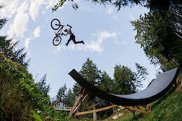 Movies For Your Monday – Brandon Semenuk, Marcel Hunt, Tahnée Seagrave, Lachlan Morton, Chad Kerley, &amp; More