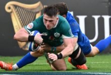 Ireland survive wild match in Rome to bag bonus point win over Italy