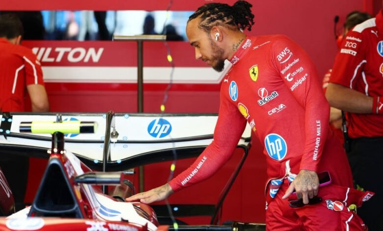 Hamilton staying patient amid Ferrari learning curve