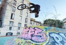 Video: "Streetduro" Sends in Barcelona